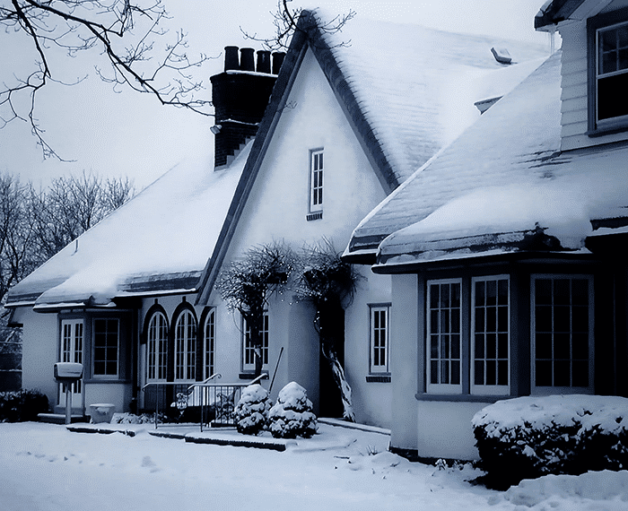 Snowy older home on winter day | How to Heat an Holder Home in Indiana | Homesense HVAC Indianapolis
